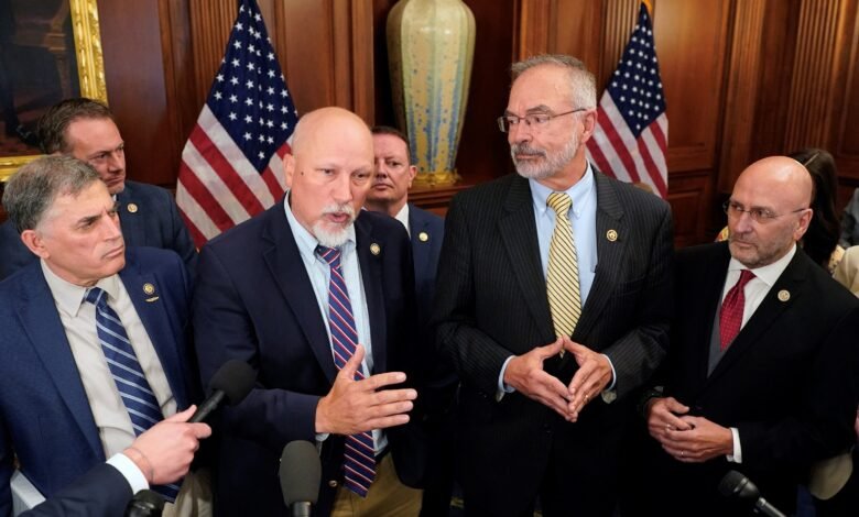 Photo: Representative Chip Roy, representative Andy Harris and representative Clay Higgins talk to the press during the hearing of a Chamber Rules Committee on the president of the President of the United States, Donald Trump, for extensive tax cuts, in Capitol Hill, in Washington, on May 21, 2025.